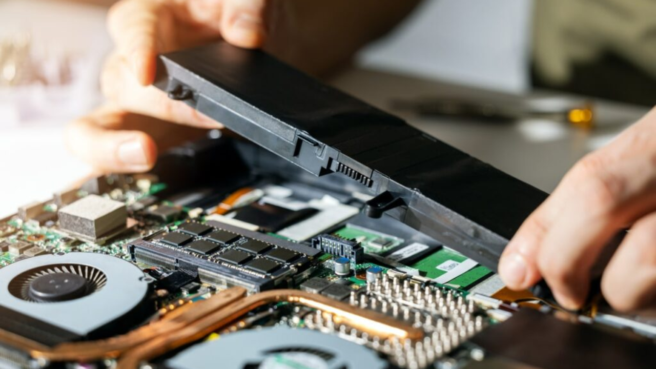 HH04XL Battery: Experience Smooth Discharge and Stable Current Flow