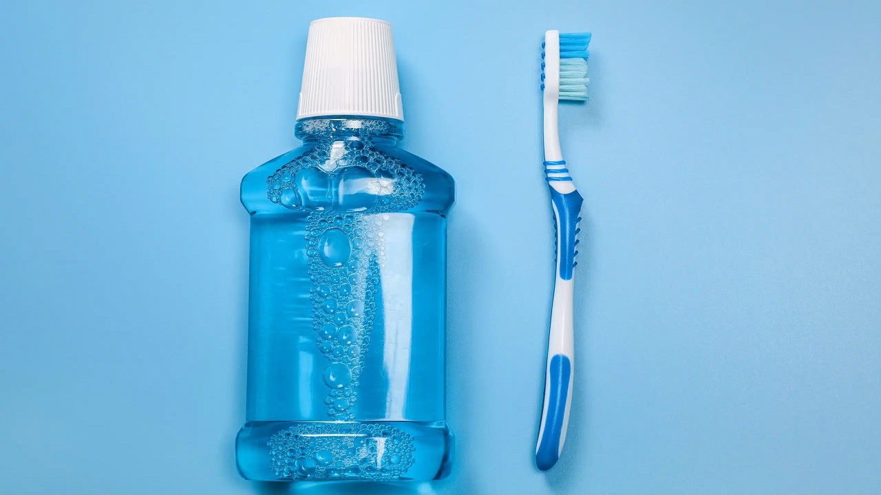 How Private Label Mouthwash Manufacturing Helps Brands Enter the Market
